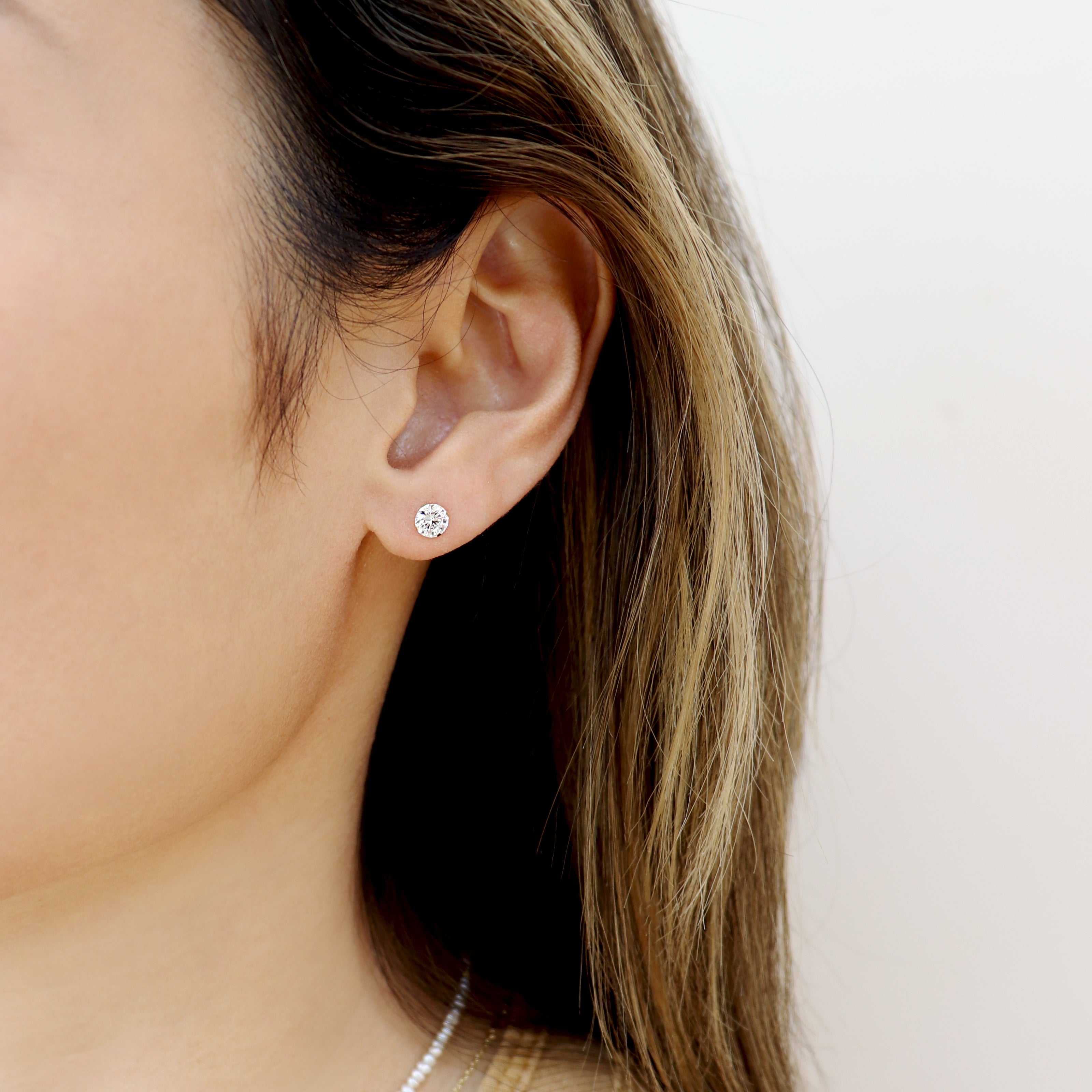 Real 14k gold stud earrings for women. Best Online Jewelry Gift for Women. Gift For Mom. Gift For Girlfriend