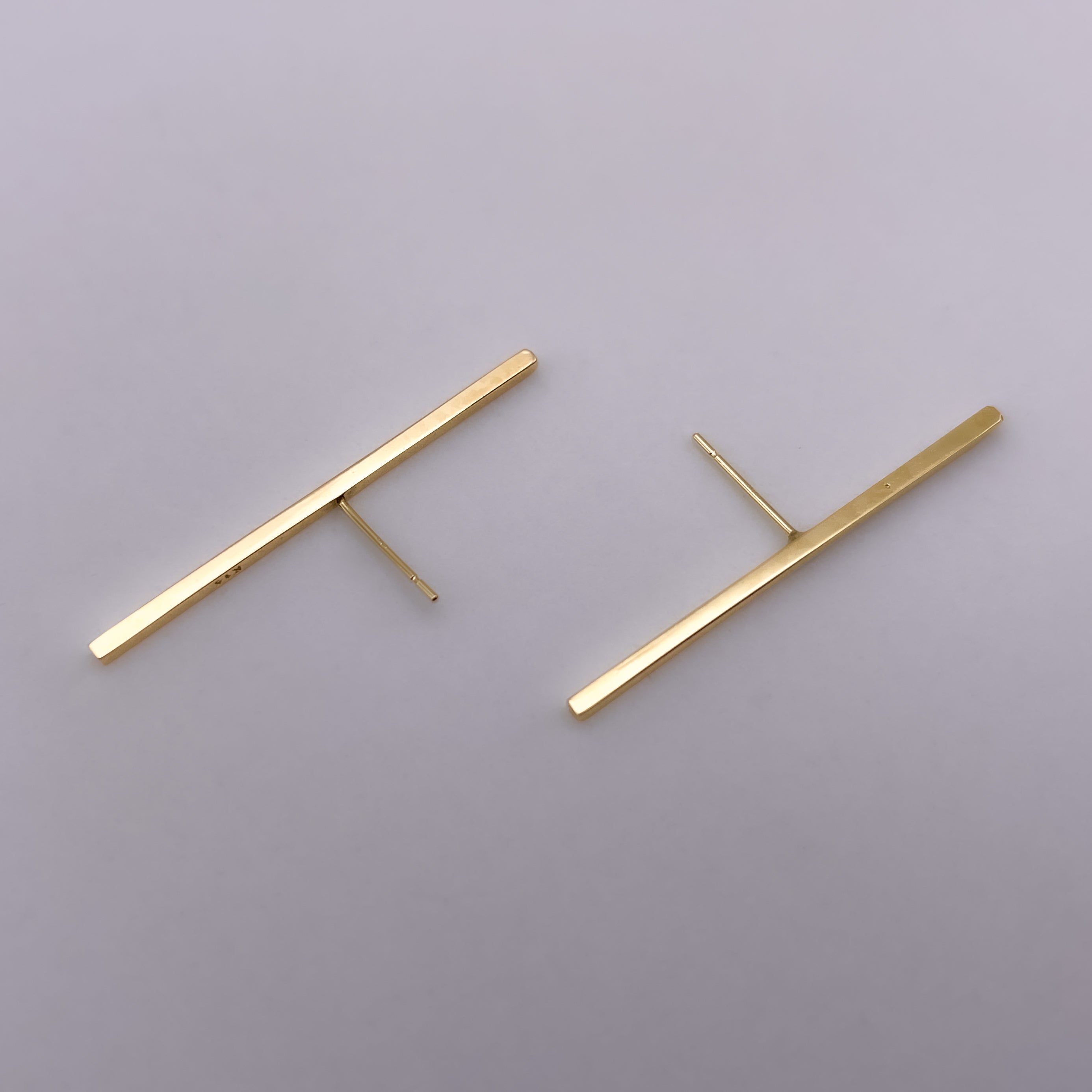 14k gold slim stick earrings BlackSugar-Fine Modern Chic Jewelry that Celebrities Wear